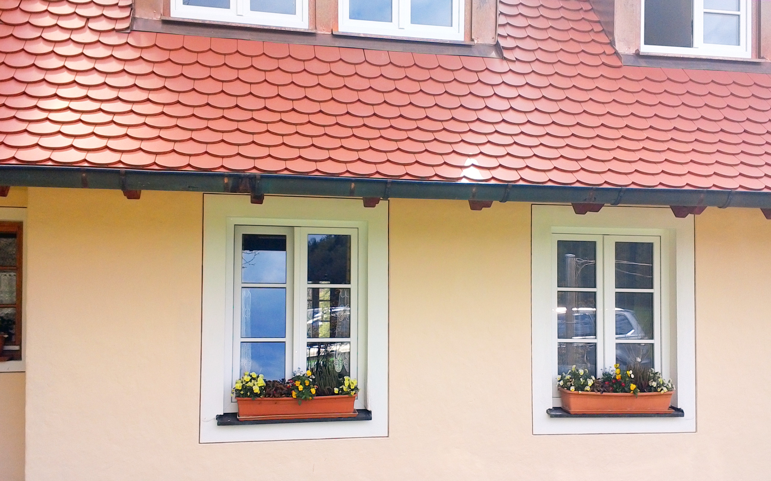 Kunststofffenster weiß, Stulp, Sprossen