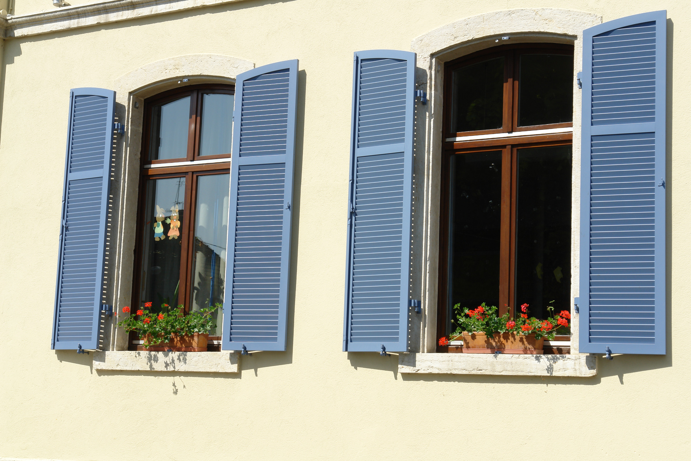 Klappfensterläden Aluminium