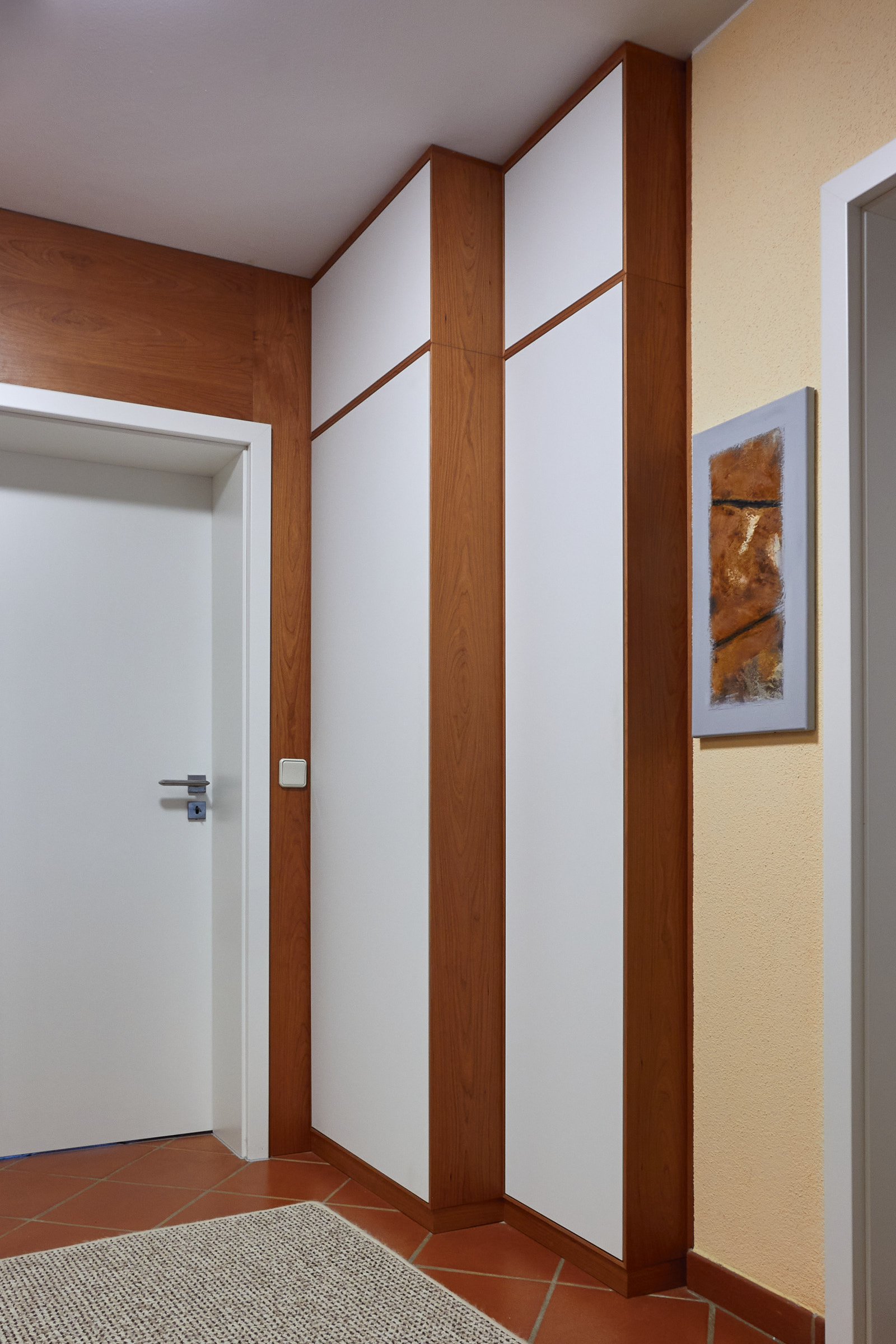 Garderobe Kirschbaum furniert, Fronten Perfect Sense PM W1000 Premiumweiß matt