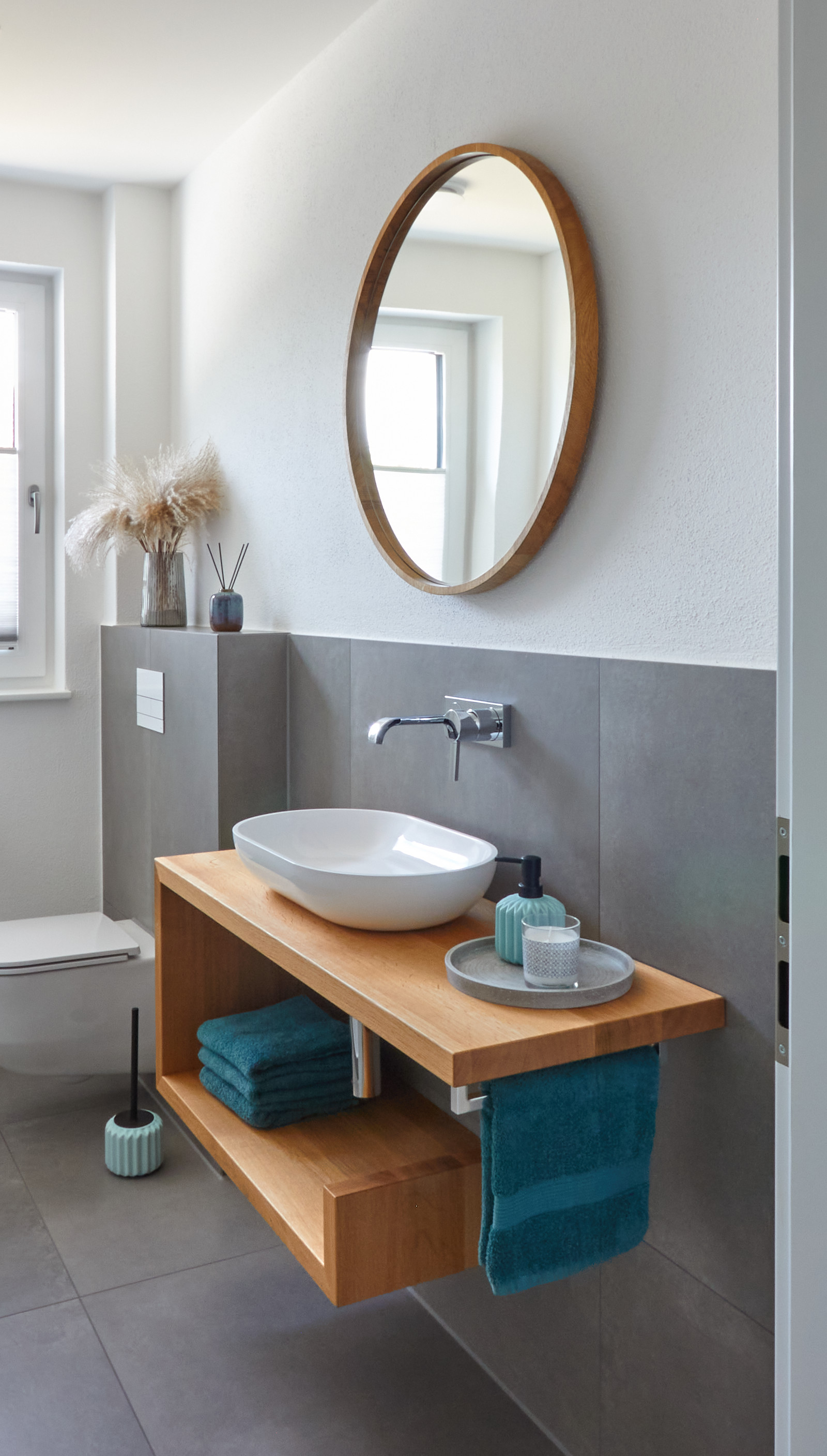 Badezimmer Asteiche / Wildeiche massiv geölt