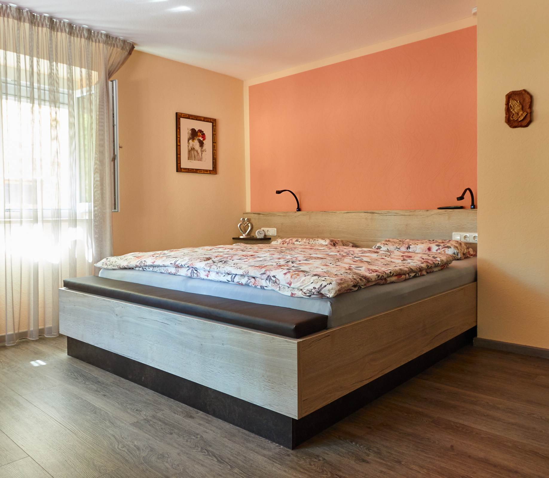 Schlafzimmer Dekor H1176 ST37 Halifax Eiche weiß, F311 ST87 Ceramic Anthrazit